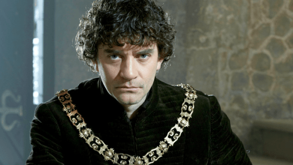Lord Warwick (James Frain)