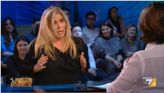 Mara Venier replica alle accuse di Arisa