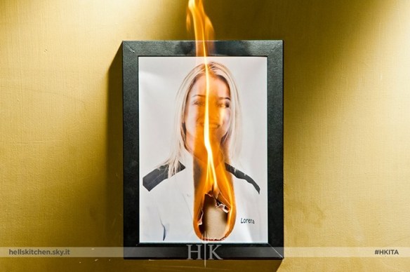 Lorena eliminata e bruciata