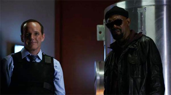 Coulson e Fury affrontano Garrett