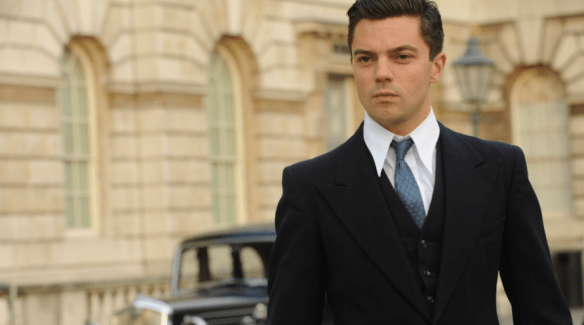 Affascinate e sicuro di sé, Fleming appare come James Bond