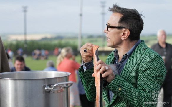 Barbieri apprezza anche la sfilettatura del salmone