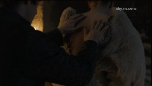 Ramsay spoglia Sansa